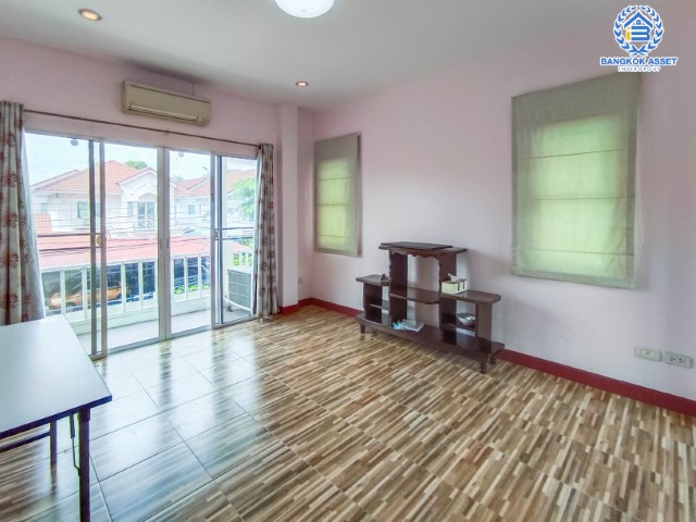 *****บ้านเดี่ยวมือสองนนทบุรี บ้านคุณภาพจากแบรนด์ Property Perfect ม.เพอร์เฟคเพลส ราชพฤกษ์-พระราม5 เนื้อที่ 60.7 ตร.ว. ฟังก์ชั่น! 3 ห้องนอน 3 ห้องน้ำ 2 ที่จอดรถ แถมแอร์ 4 เครื่อง!! ต่อเติมครบจบที่เดียว บนทำเลโซนเมือง ติดถนนราชพฤกษ์ ใกล้รถไฟฟ้าสายสีม่วง "สถานีไทรม้า" และทางด่วน "ศรีรัช"